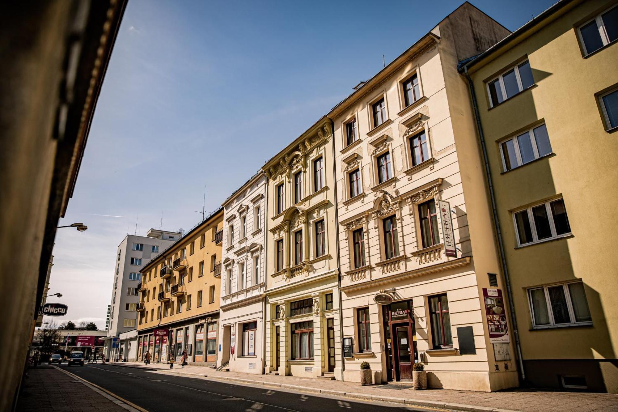 Hotel Iberia Opava Exterior photo
